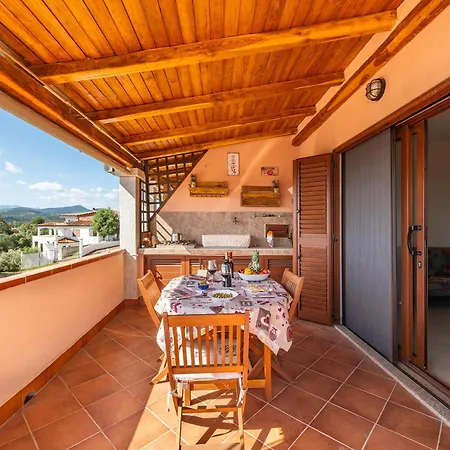 Affittasardegna-casa Mirador Apartment *